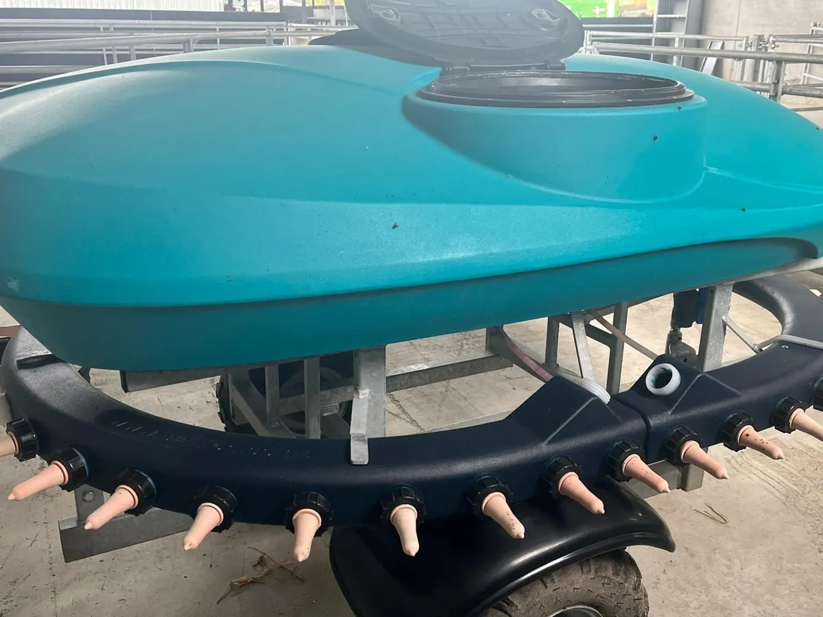 Calf feeder - Image 2