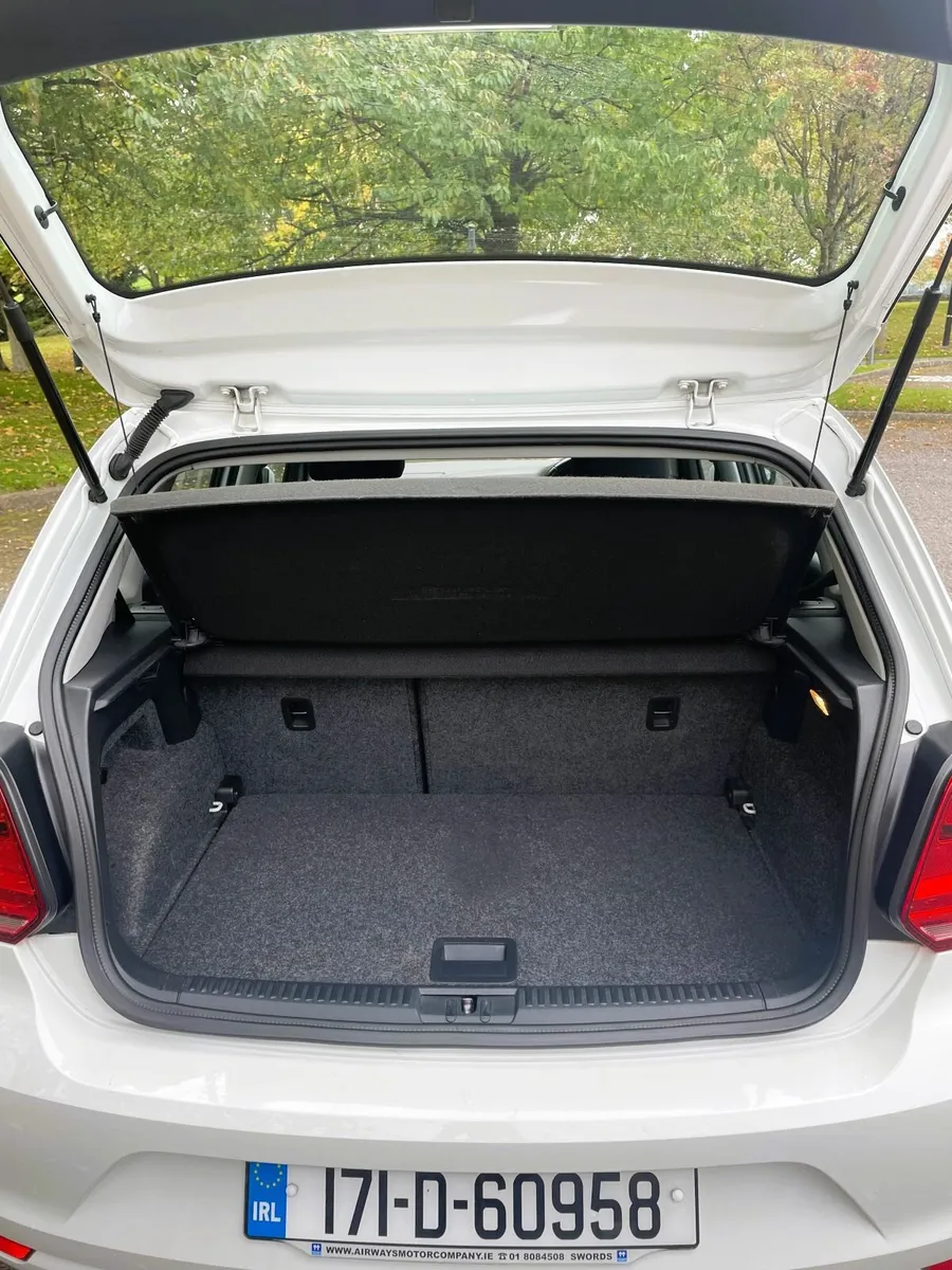 Snow White VW Polo 2017 Auto - fabulous car - Image 4
