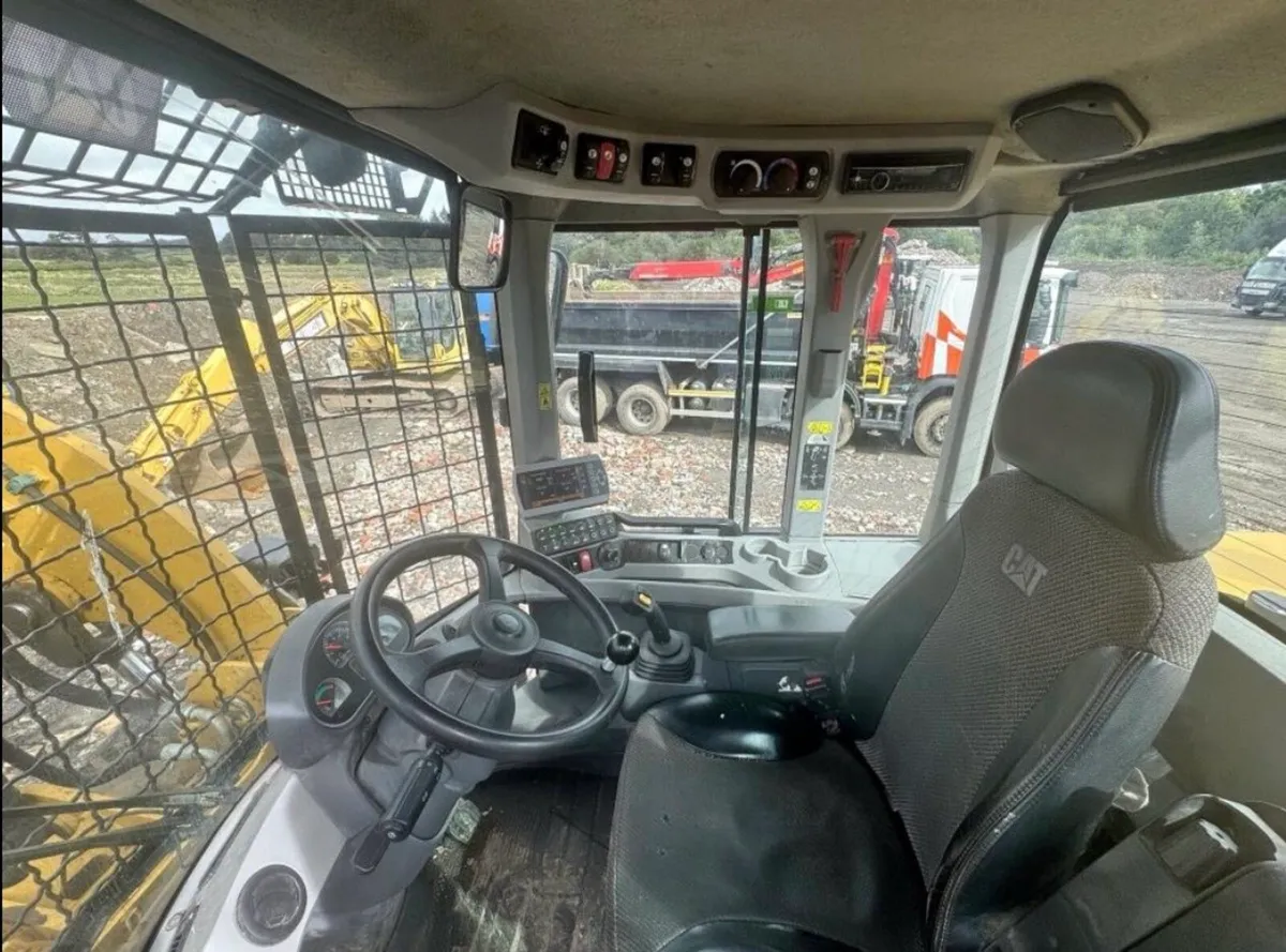 Cat 924K - Image 3
