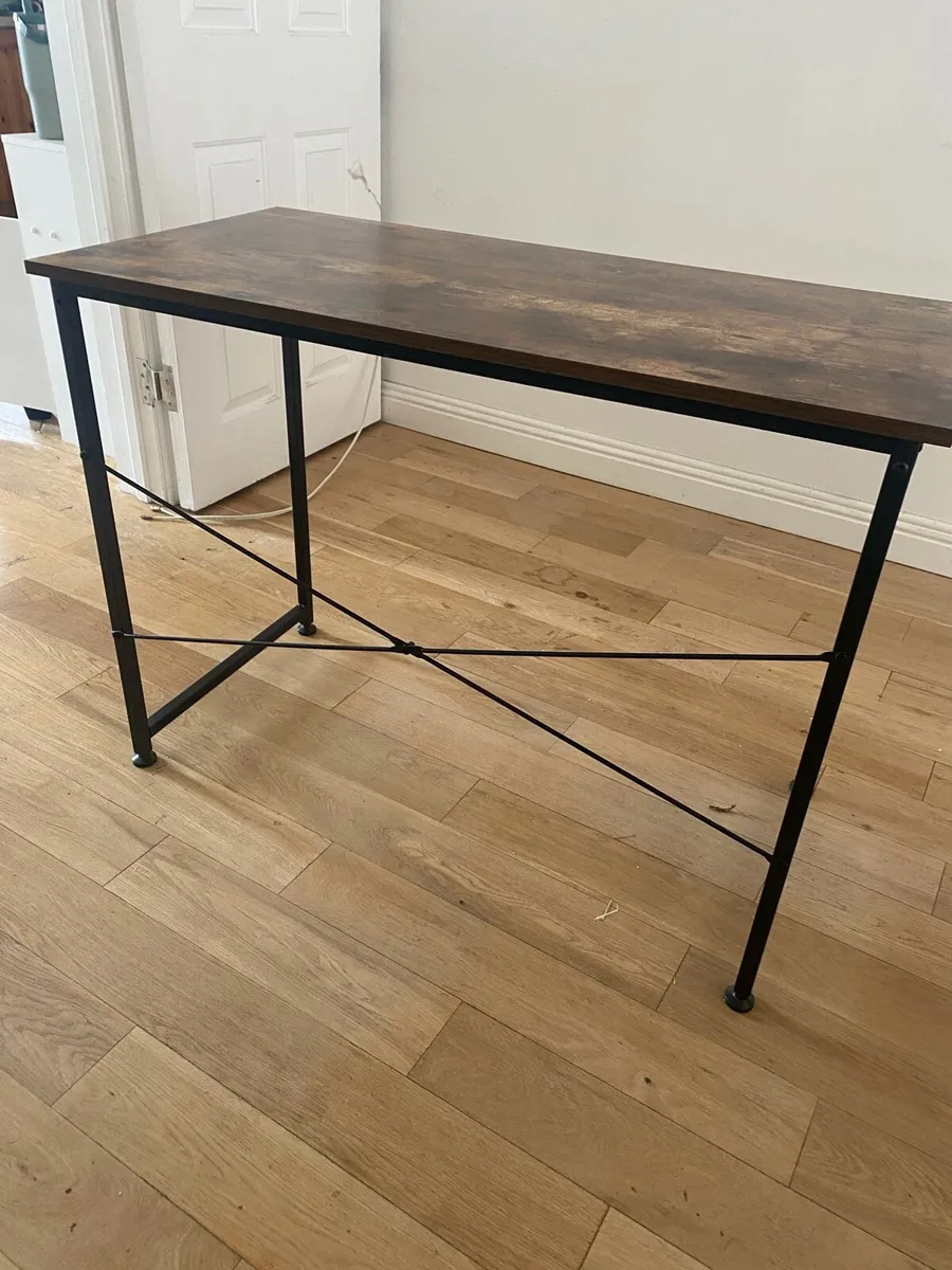 Desk - Image 1