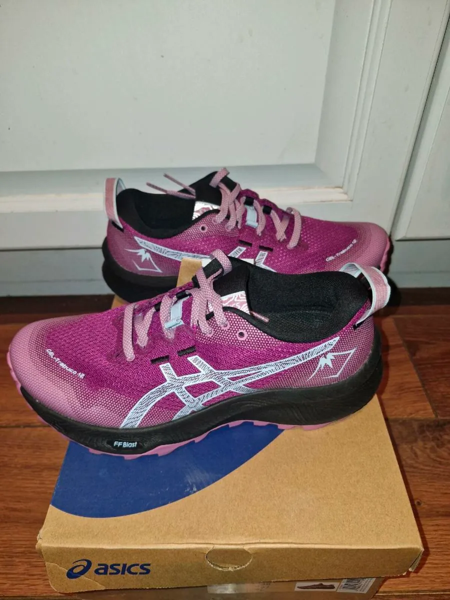 Asics Gel Trabuco Womens NEW - Image 2