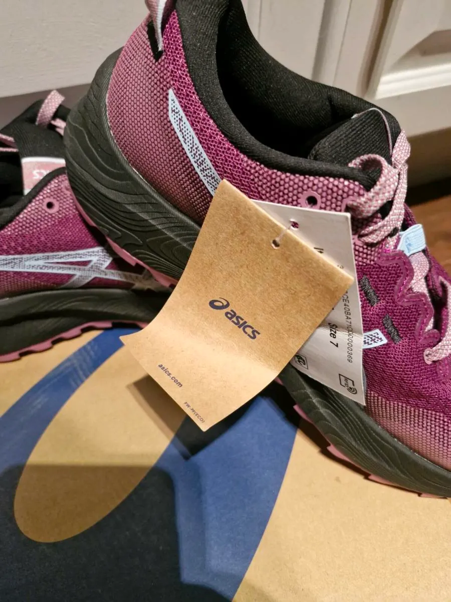 Asics Gel Trabuco Womens NEW - Image 3