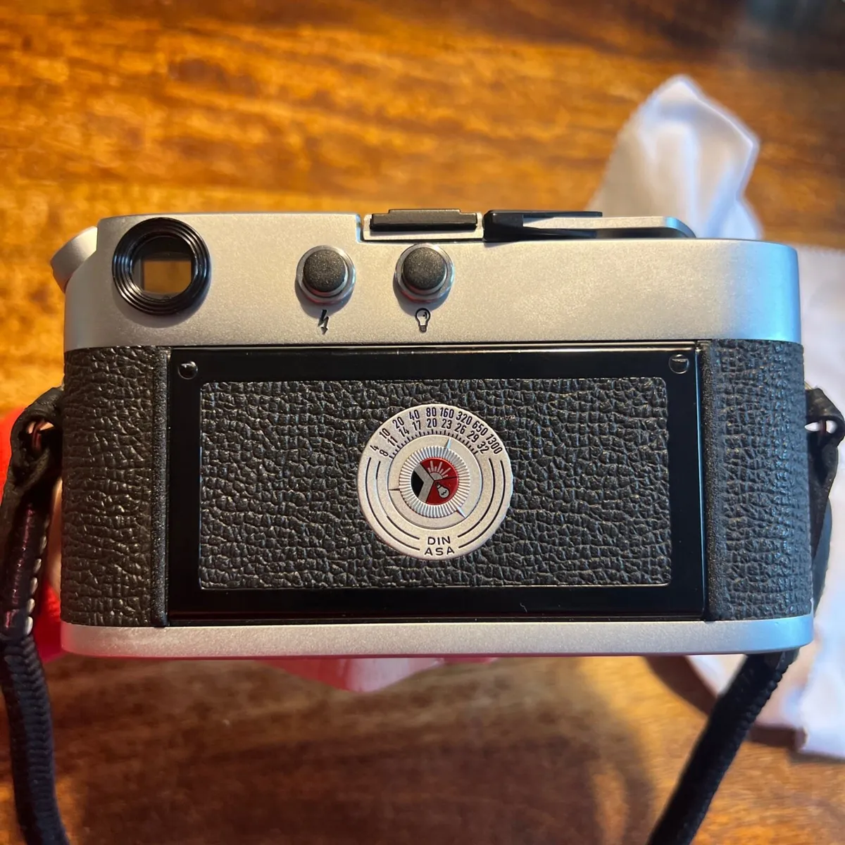 Leica M4 Silver - Mint - Image 4