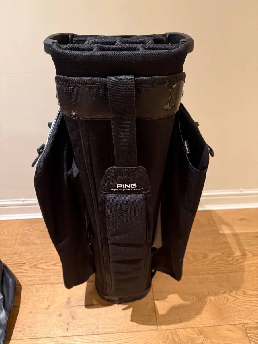 Ping DLX cart bag, white. - Image 2