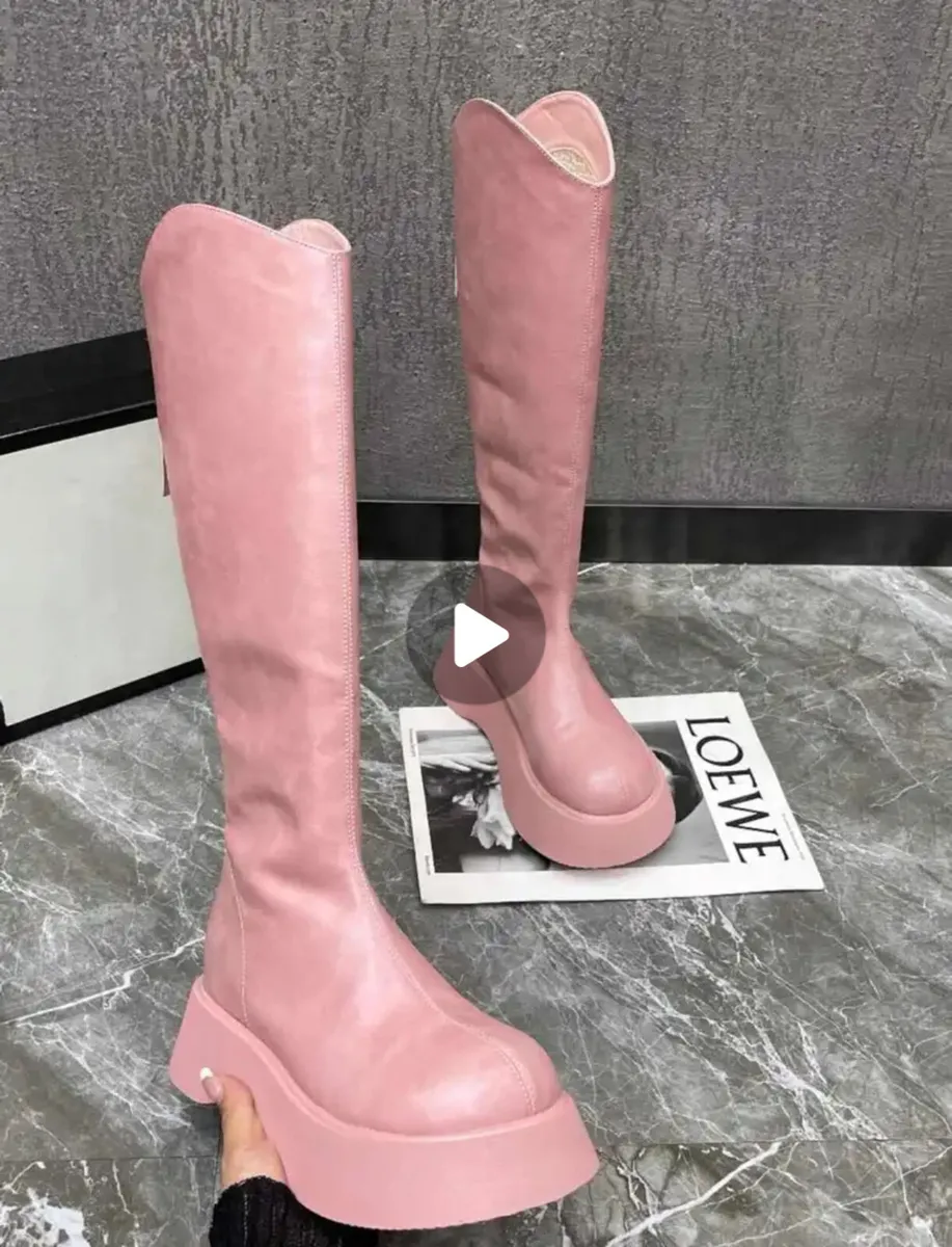 Pink boots - Image 2