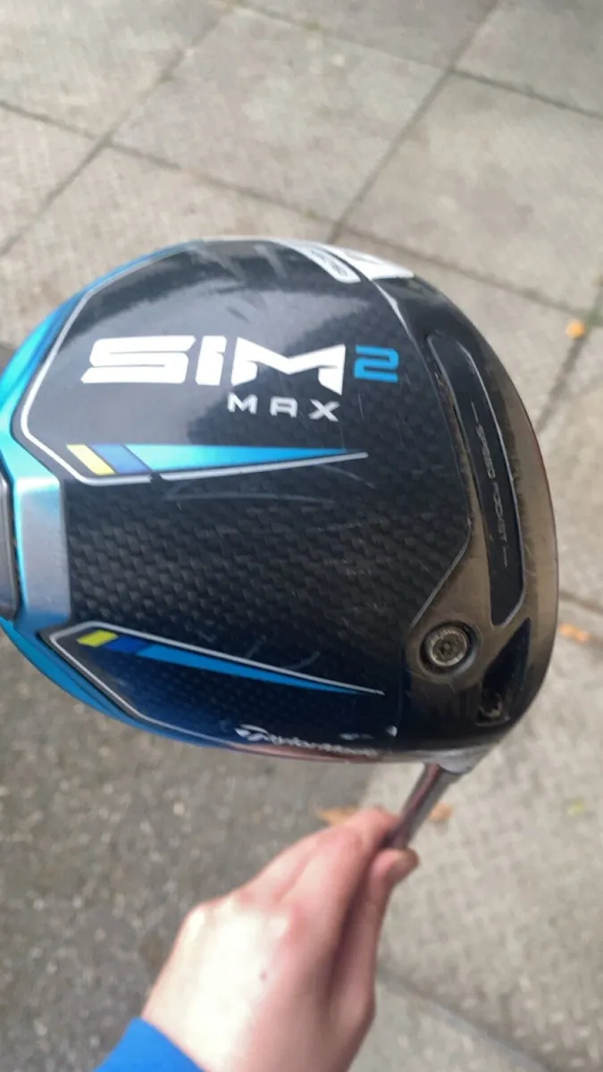 Golf club - Image 1