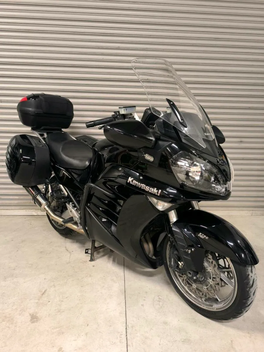 Kawasaki Gtr1400 - Image 1