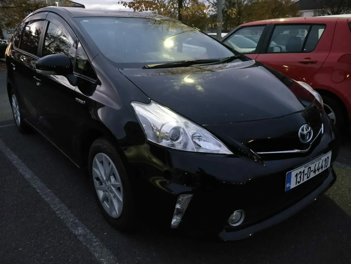 Toyota Prius 2013 Auto Hybrid 7 seater - Image 1
