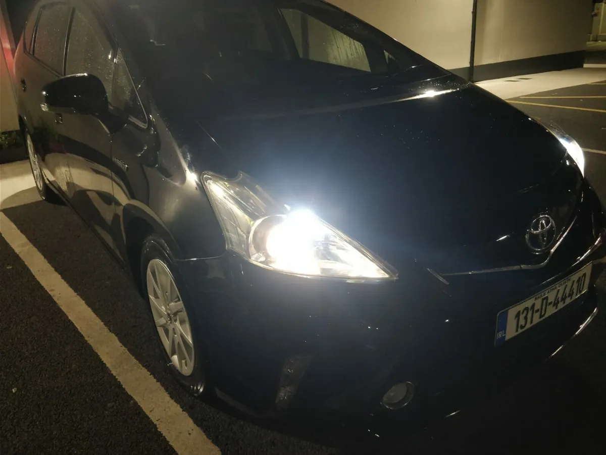 Toyota Prius 2013 Auto Hybrid 7 seater - Image 2