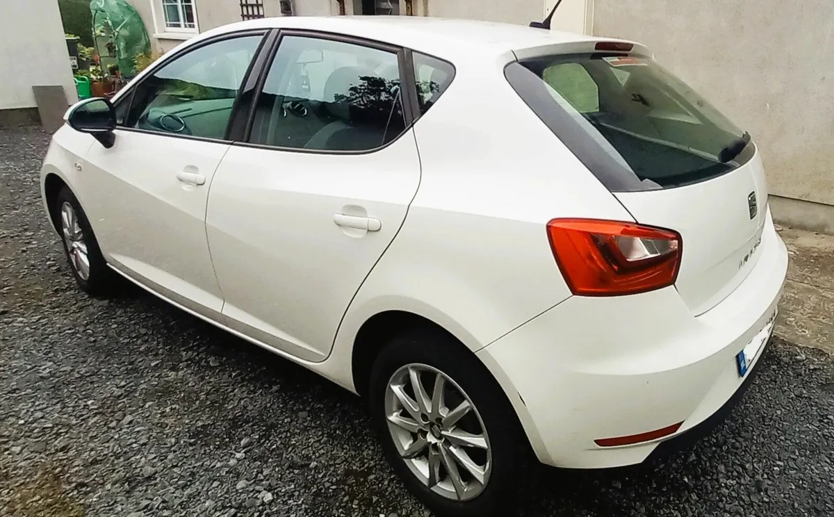 SEAT Ibiza 2016 - Image 2