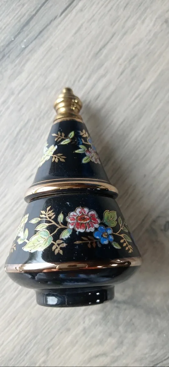 Vintage perfume bottle - Image 3