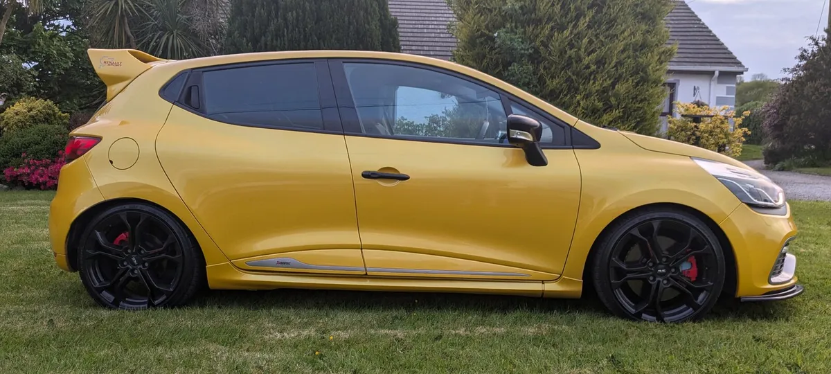 Renaultsport Clio RS - Image 4