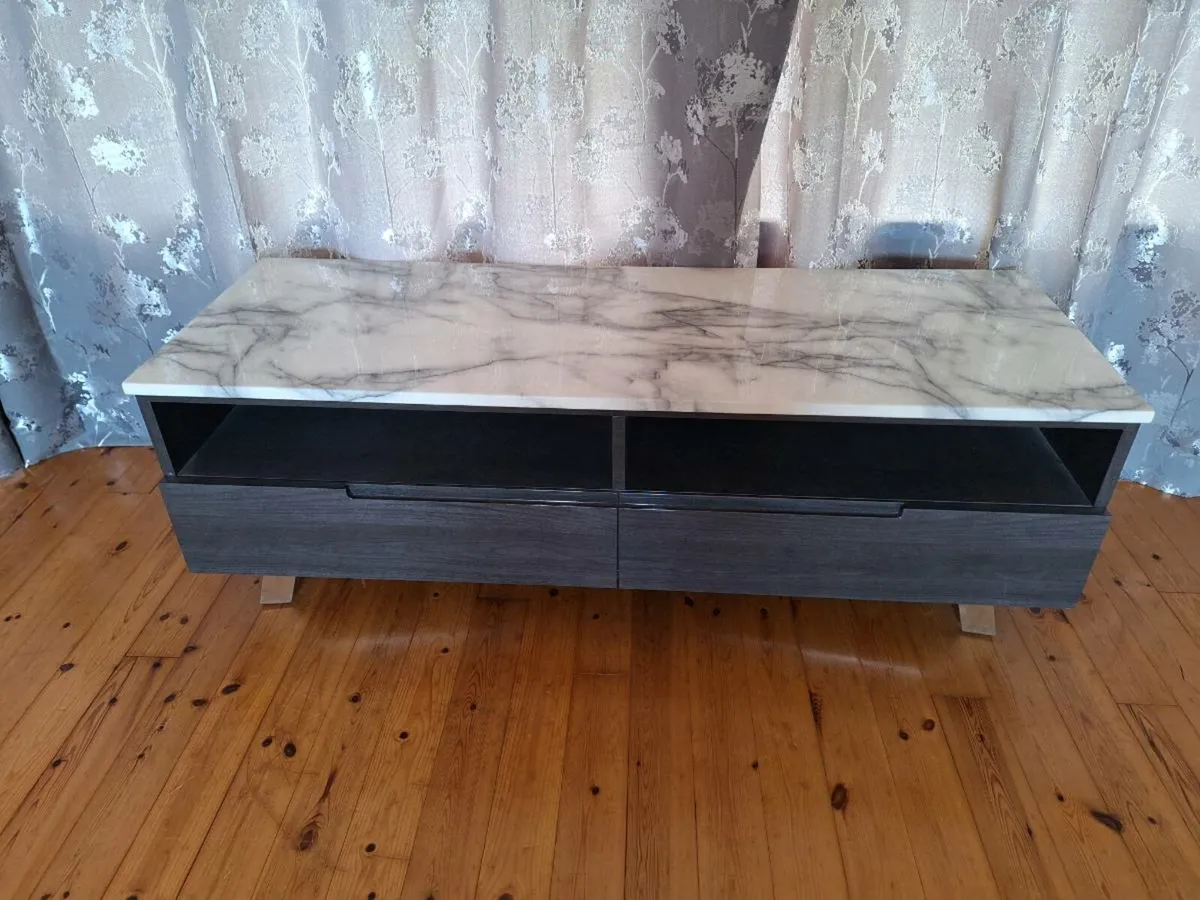 Marble TV unit - Image 2