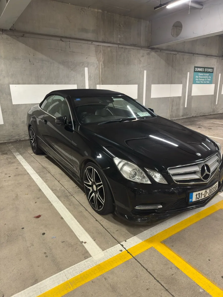 Mercedes Convertible AMG (sport) E220D - Image 2
