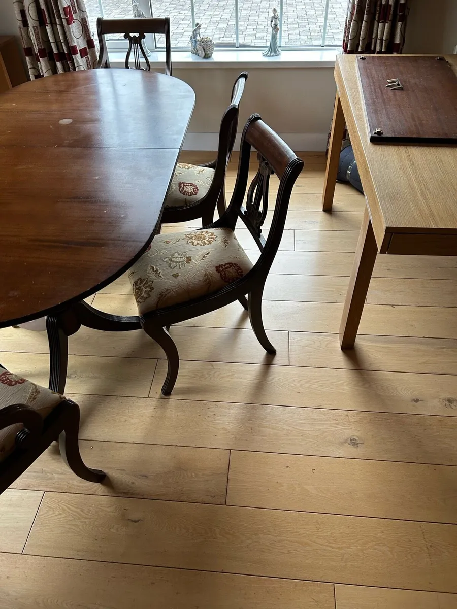 Table and chairs and side cabinets - Image 3