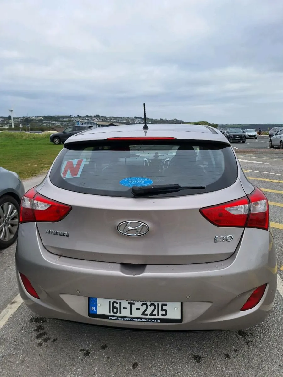2016 Hyundai i30 Deluxe 1.6 Diesel - Image 3