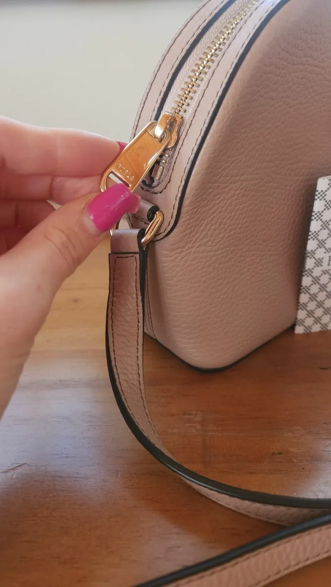 Furla crossbody bag (new) - Image 3