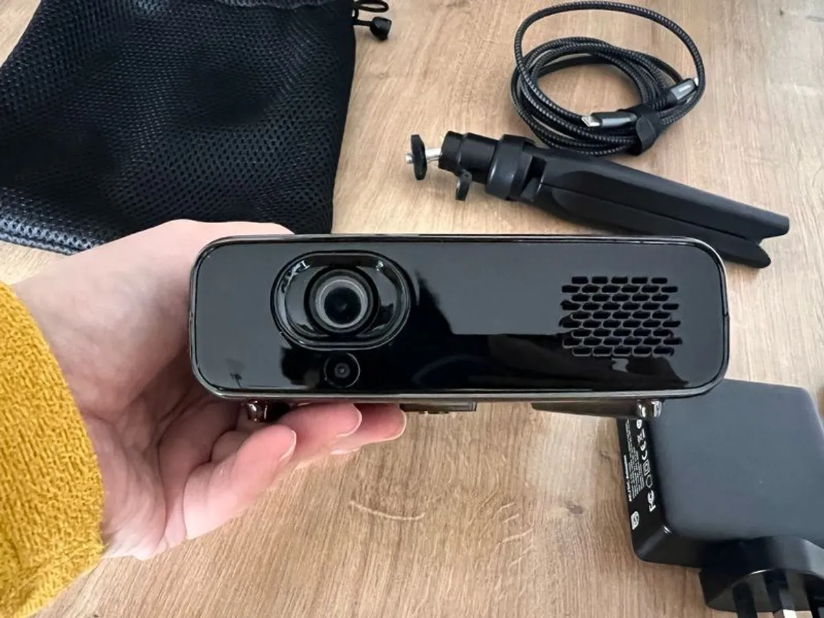 Philps Picopix Max projector for sale - Image 2