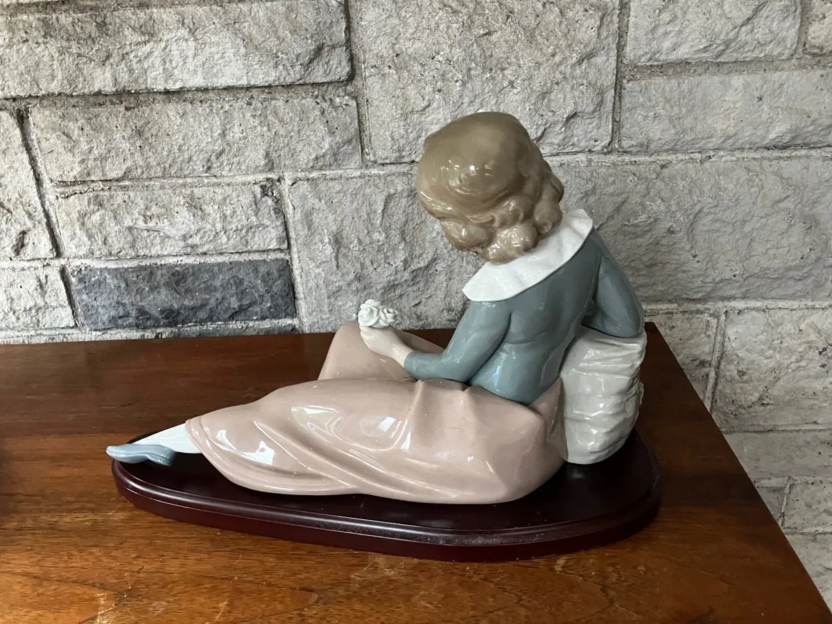 NAO by Lladro Girl Reclining - Image 4