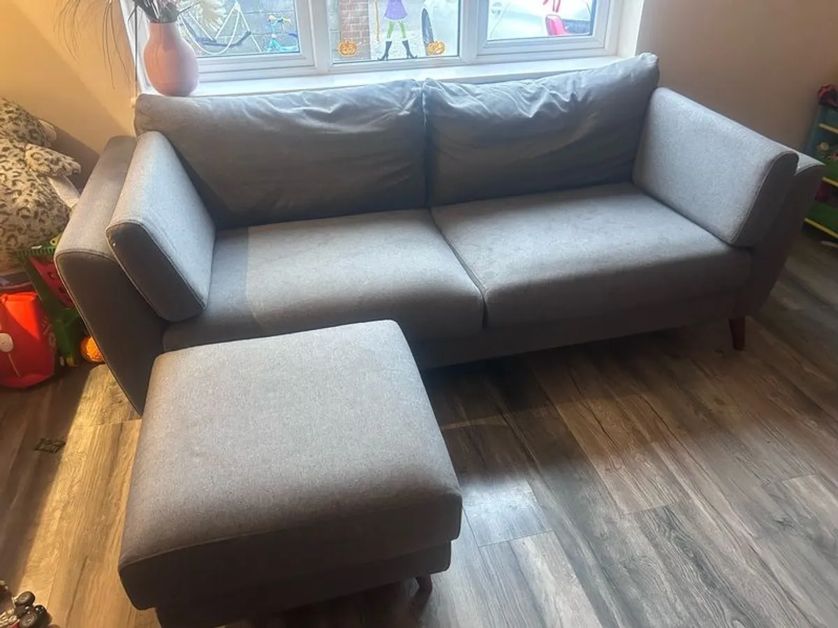 EZ living Sofa - Image 2