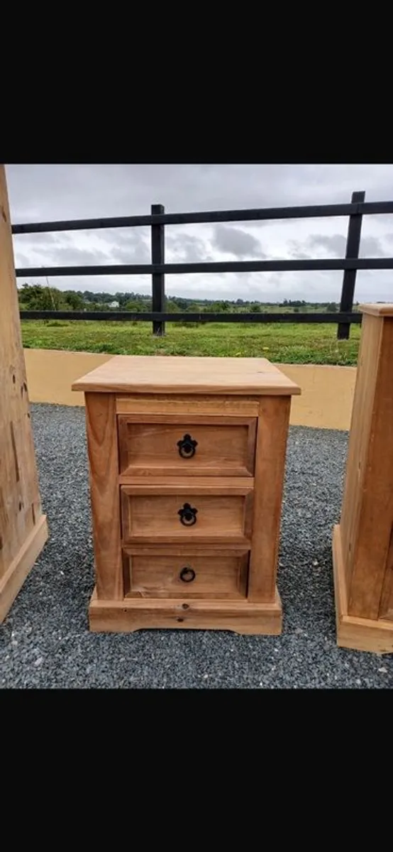 Wardrobe, drawers, lockers set - Image 3