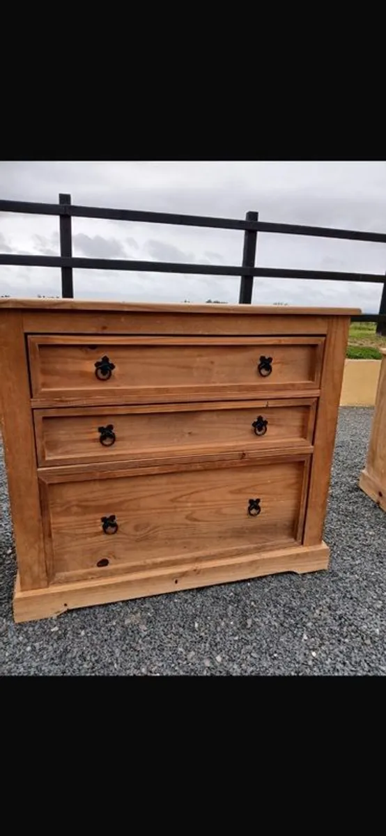 Wardrobe, drawers, lockers set - Image 4
