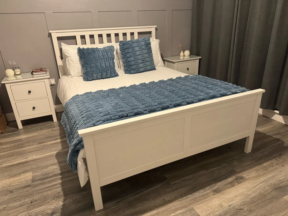 King size bed and mattress