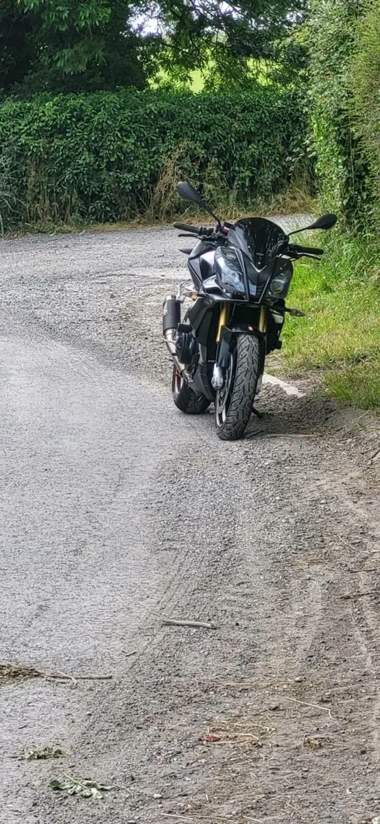 Aprilia tuono v4 1000 - Image 4
