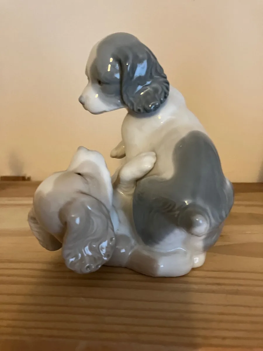 NAO by Lladro 2 playful puppies - Image 3