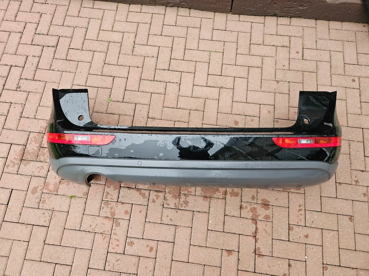 Audi Q5 Rear Bumpers - Image 2