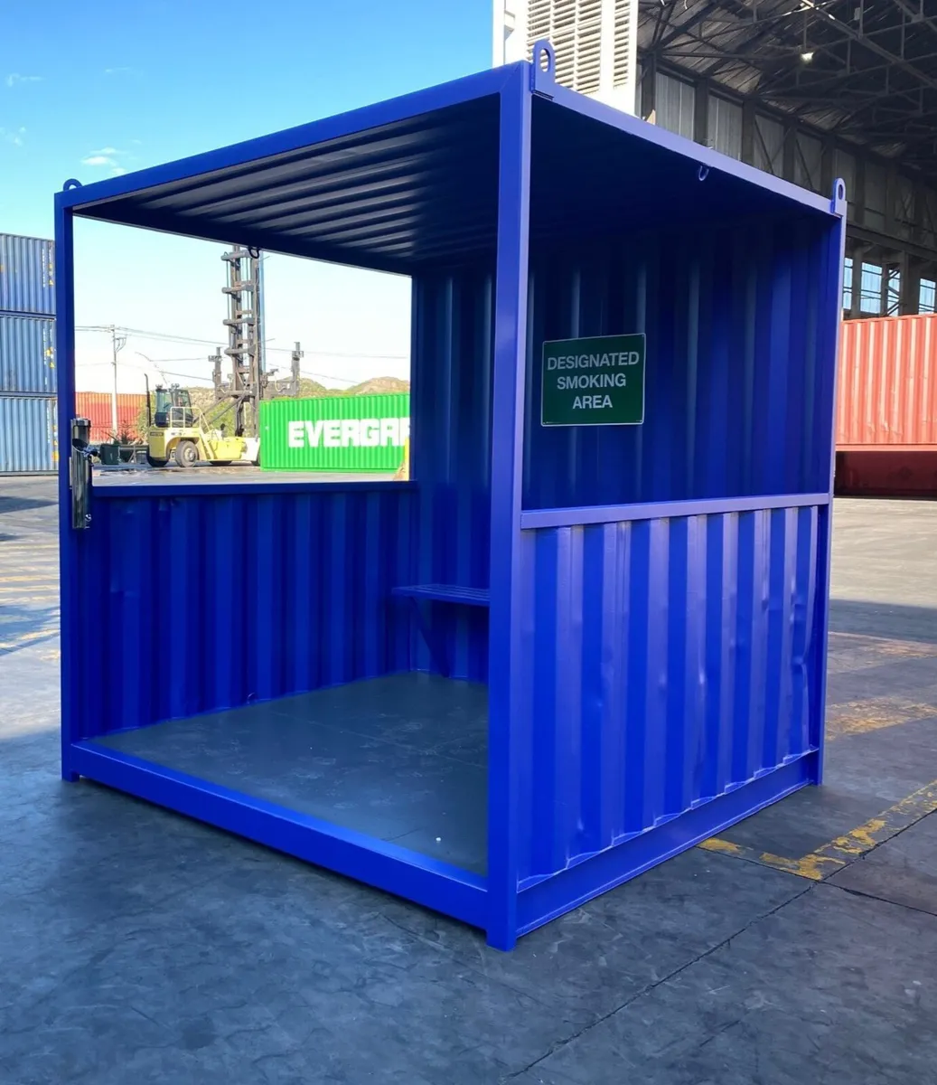 Smoking area container