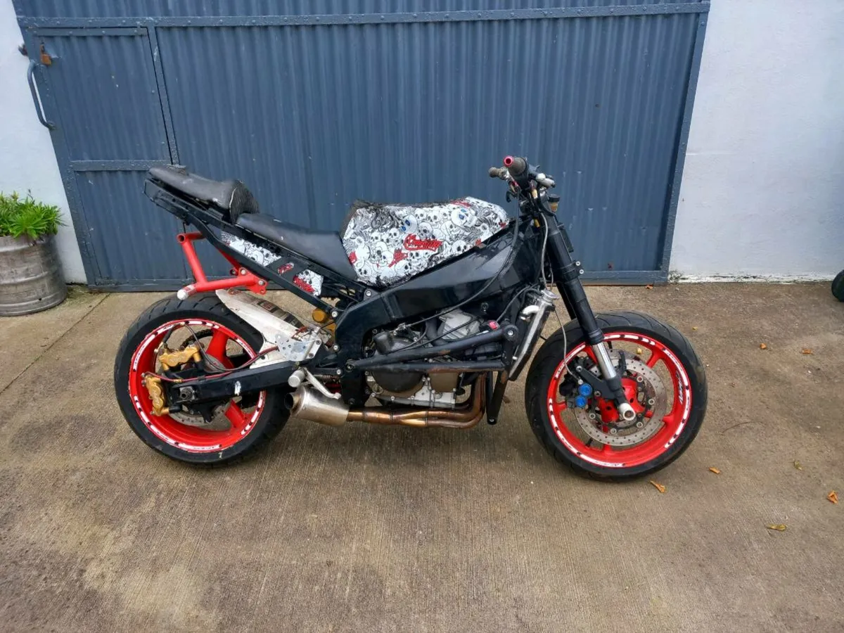 Kawasaki 636 - Image 2