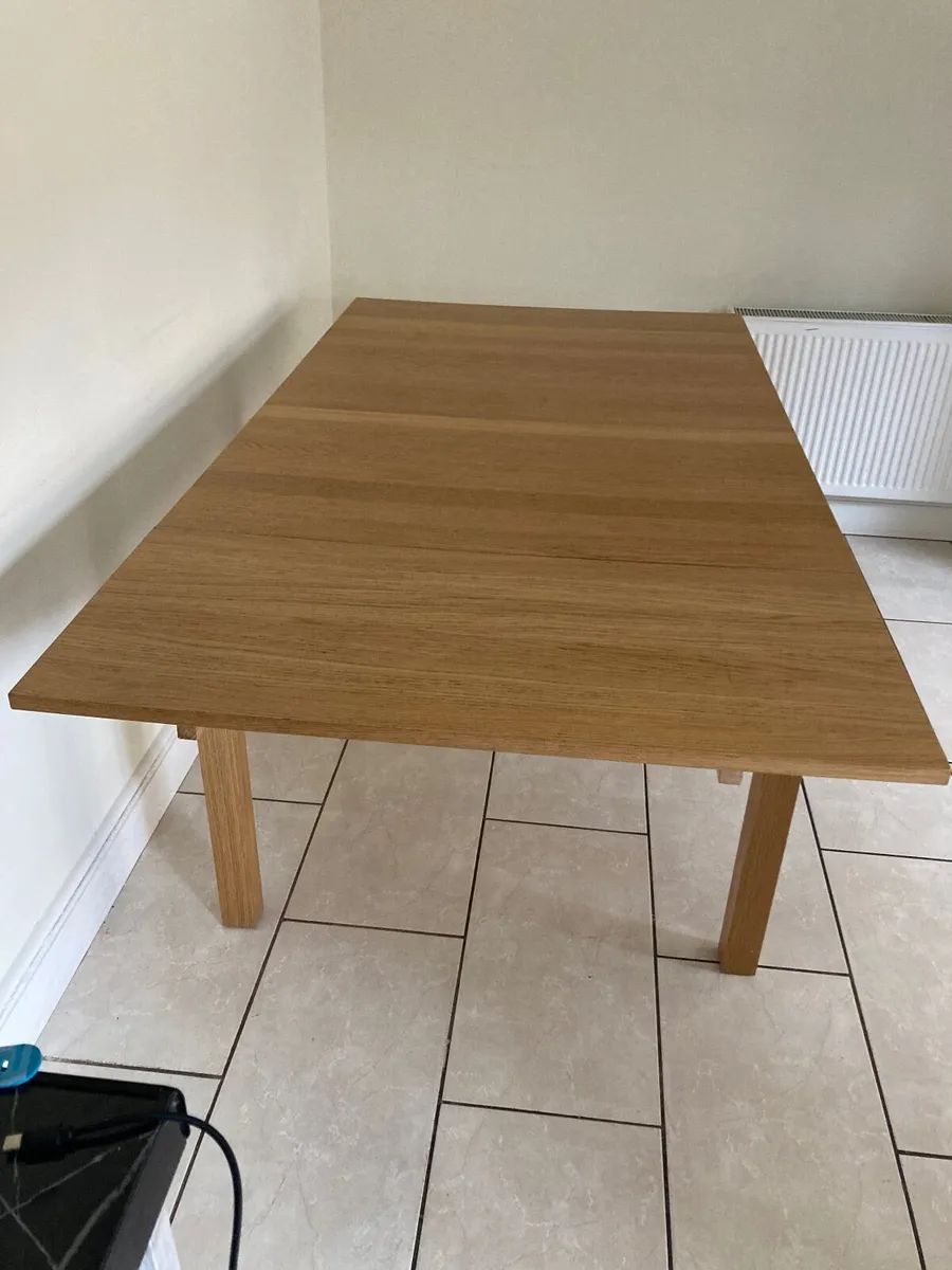 Dining table - Image 2