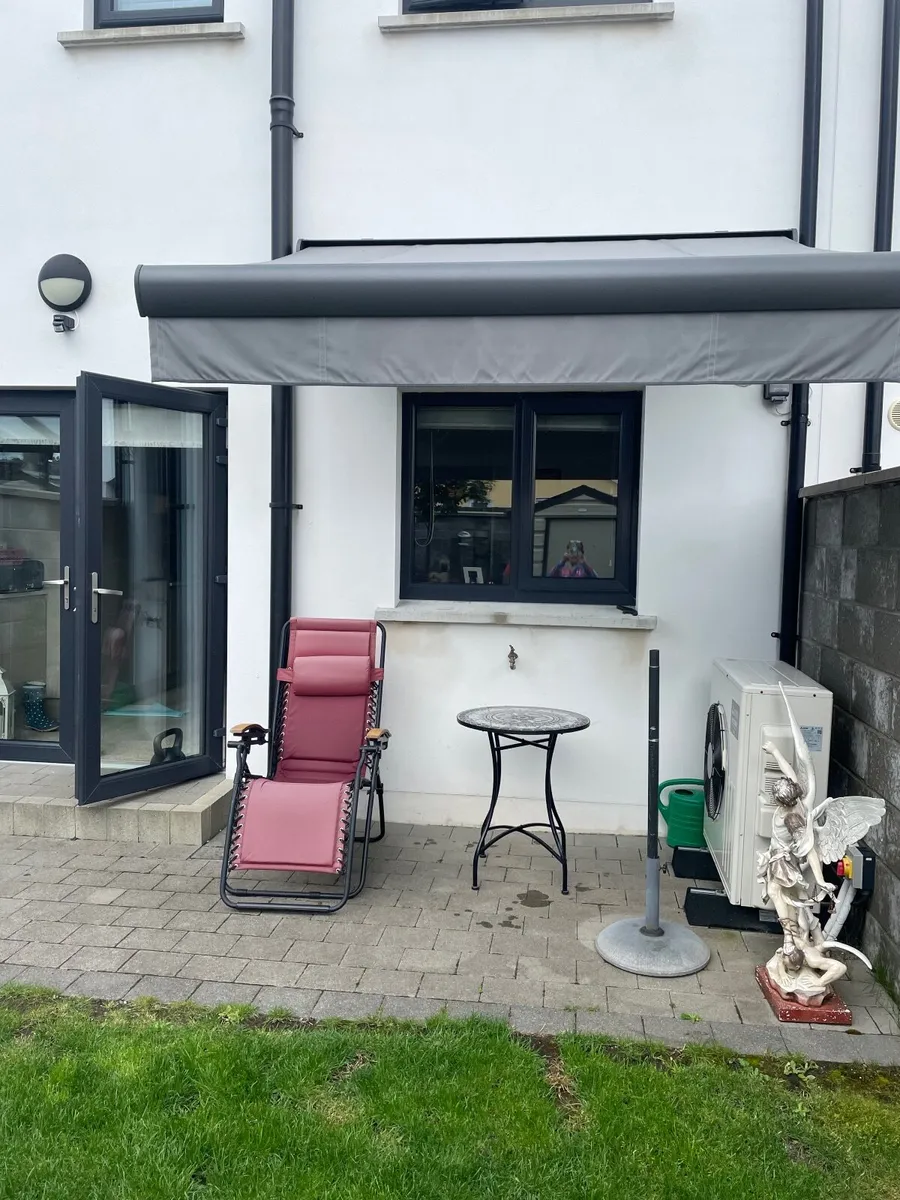 Electronic Canopy - Image 1