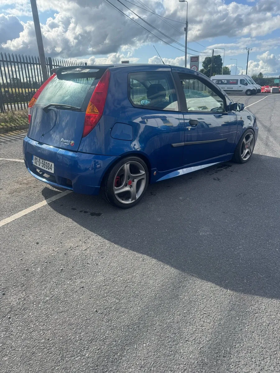 Fiat Punto HGT Abarth - Image 4