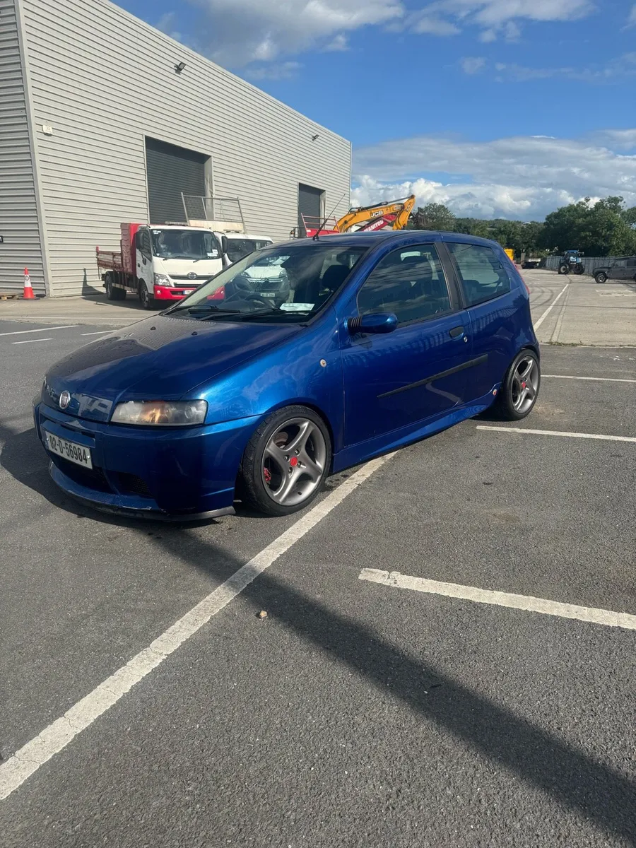Fiat Punto HGT Abarth - Image 2