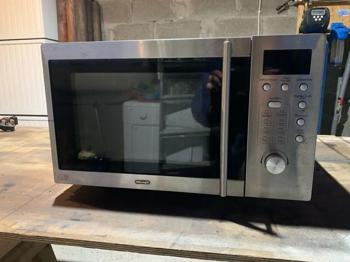 Microwave - Image 3