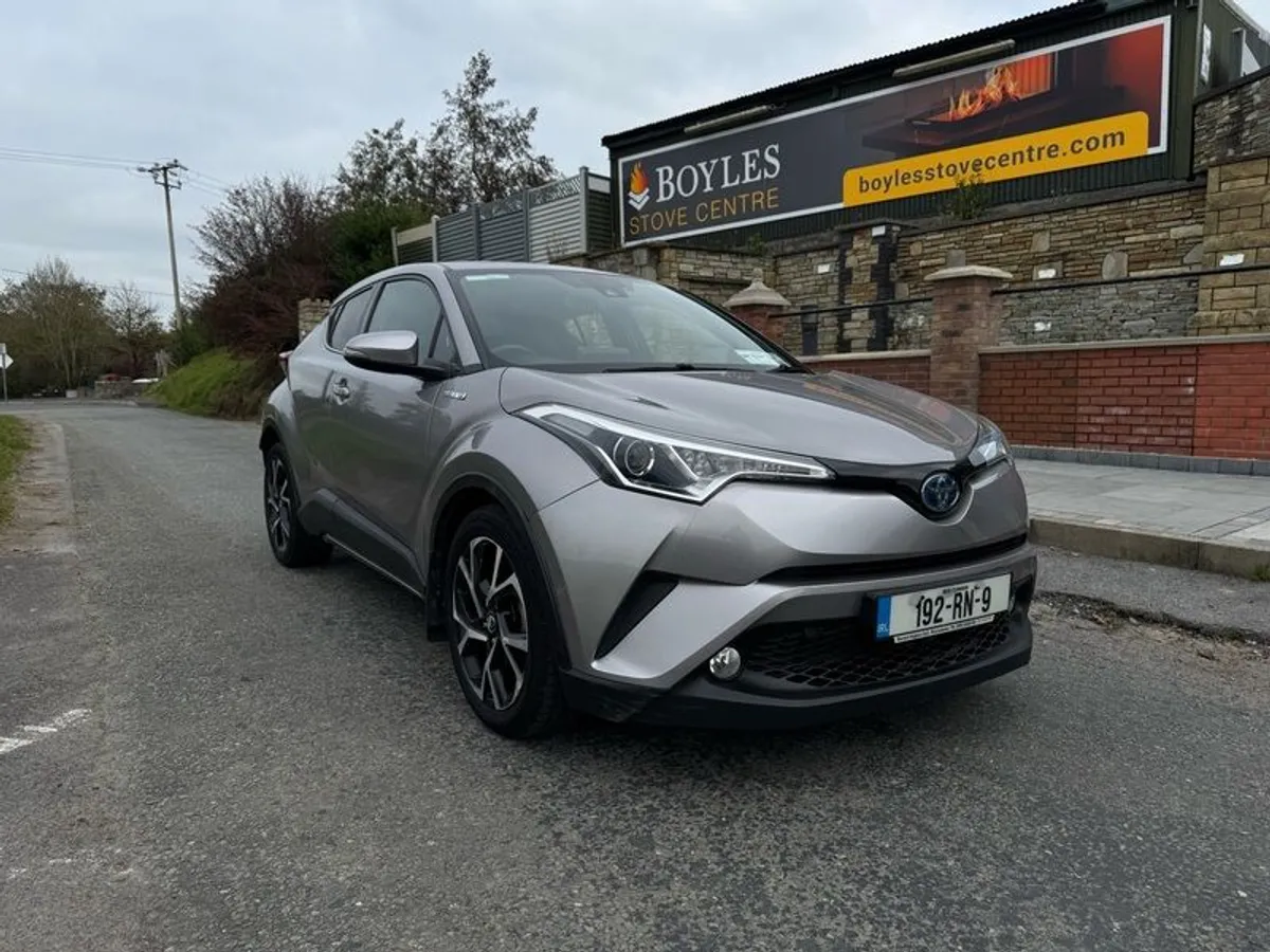 192 Toyota C-hr Sport, Nct 6/27, Tax 6/26 - Image 1