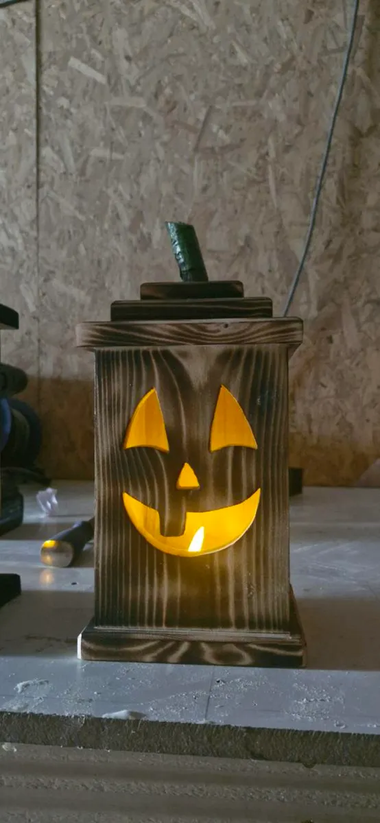Handcrafted Jack O'Lanterns - Image 2