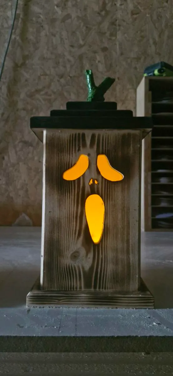 Handcrafted Jack O'Lanterns - Image 4