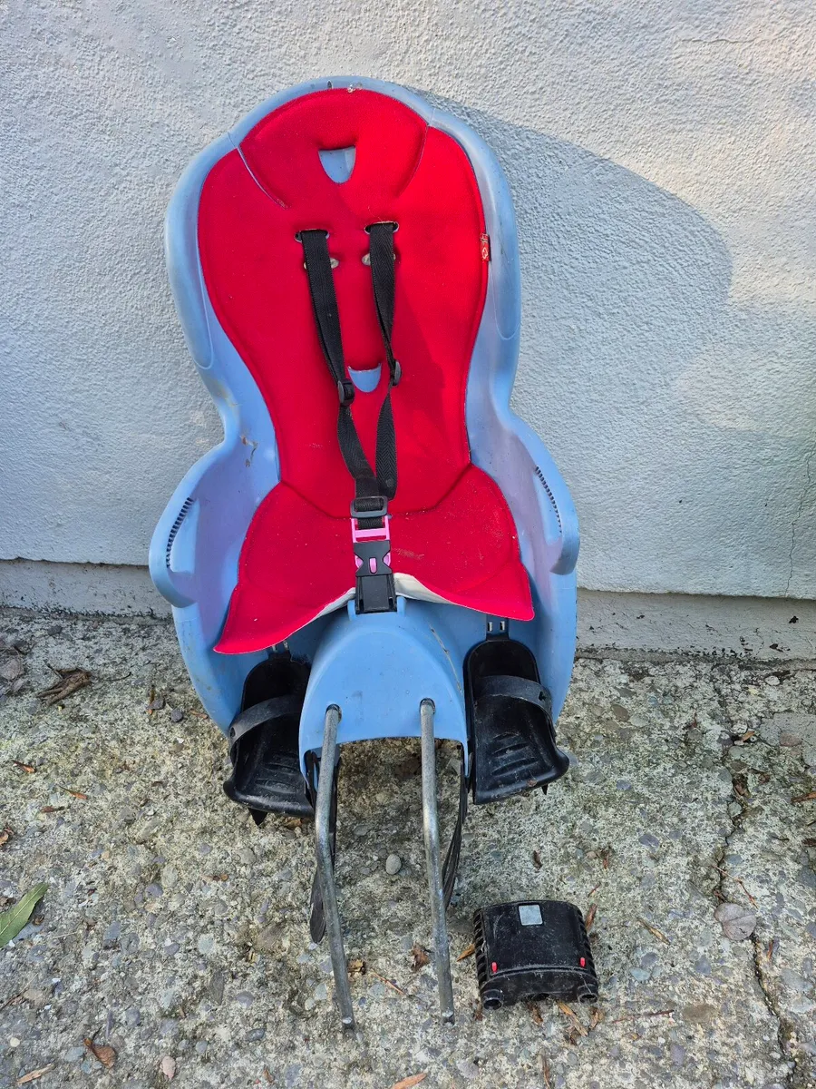 Hamax and ibertin bike seats - Image 1