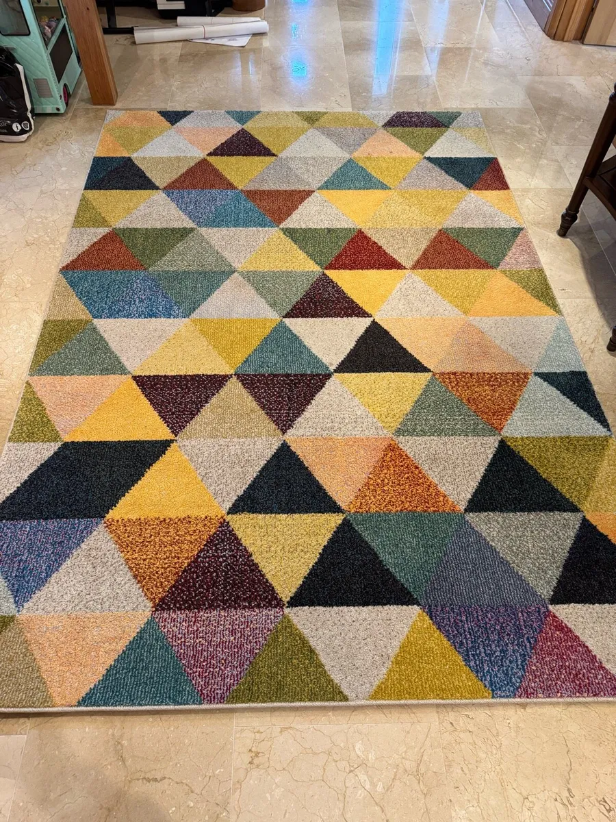 Villa Geo Multi Rug 160x230 - Image 1