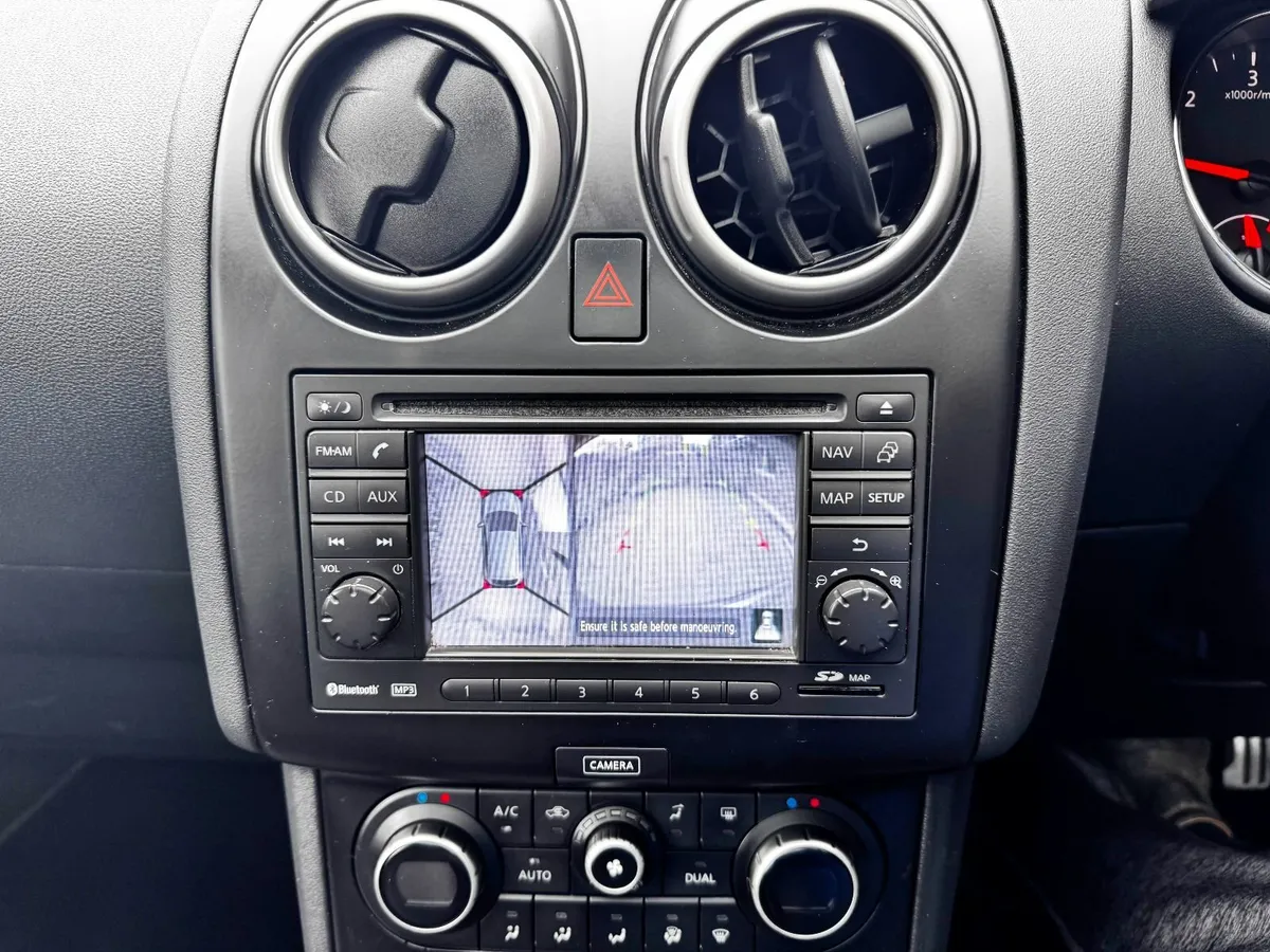 Nissan Qashqai+2 2013 Tekna Top Spec Low mileage - Image 4