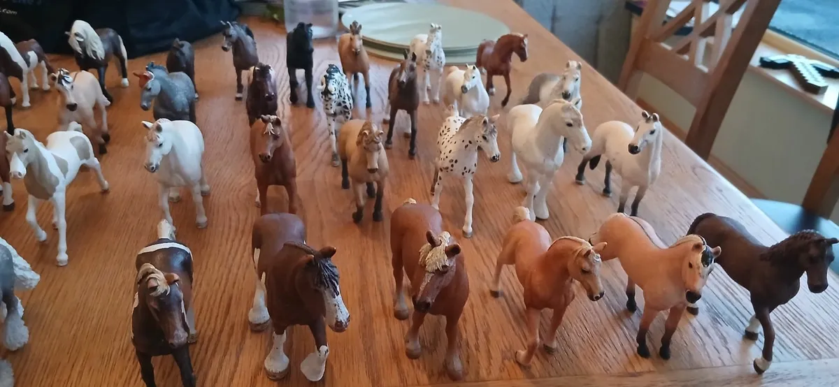 Schleich horses, stallions and foals - Image 1