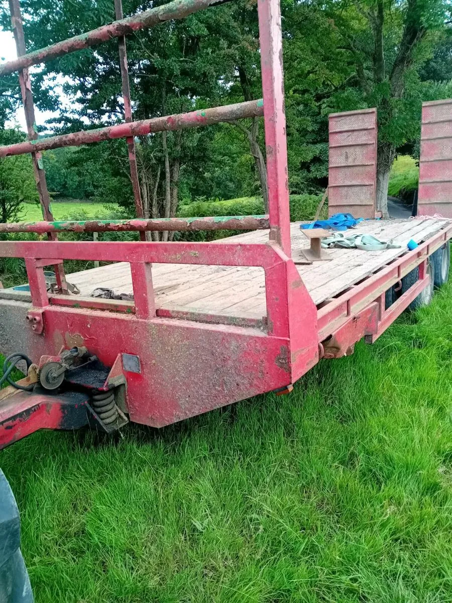 Low loader - Image 3