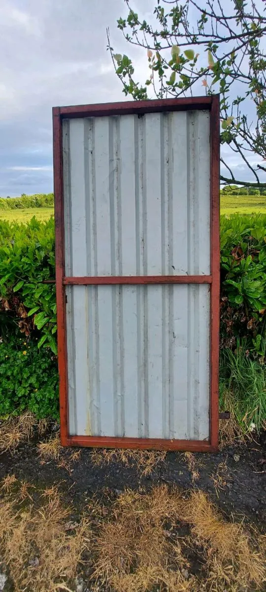 Security door - Image 2