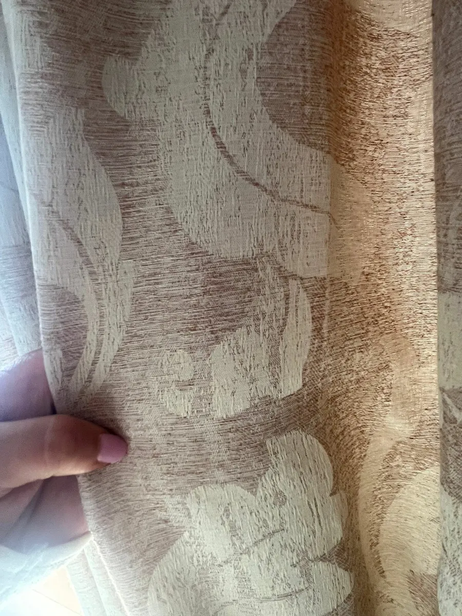 Gold curtains 90x120 - Image 2