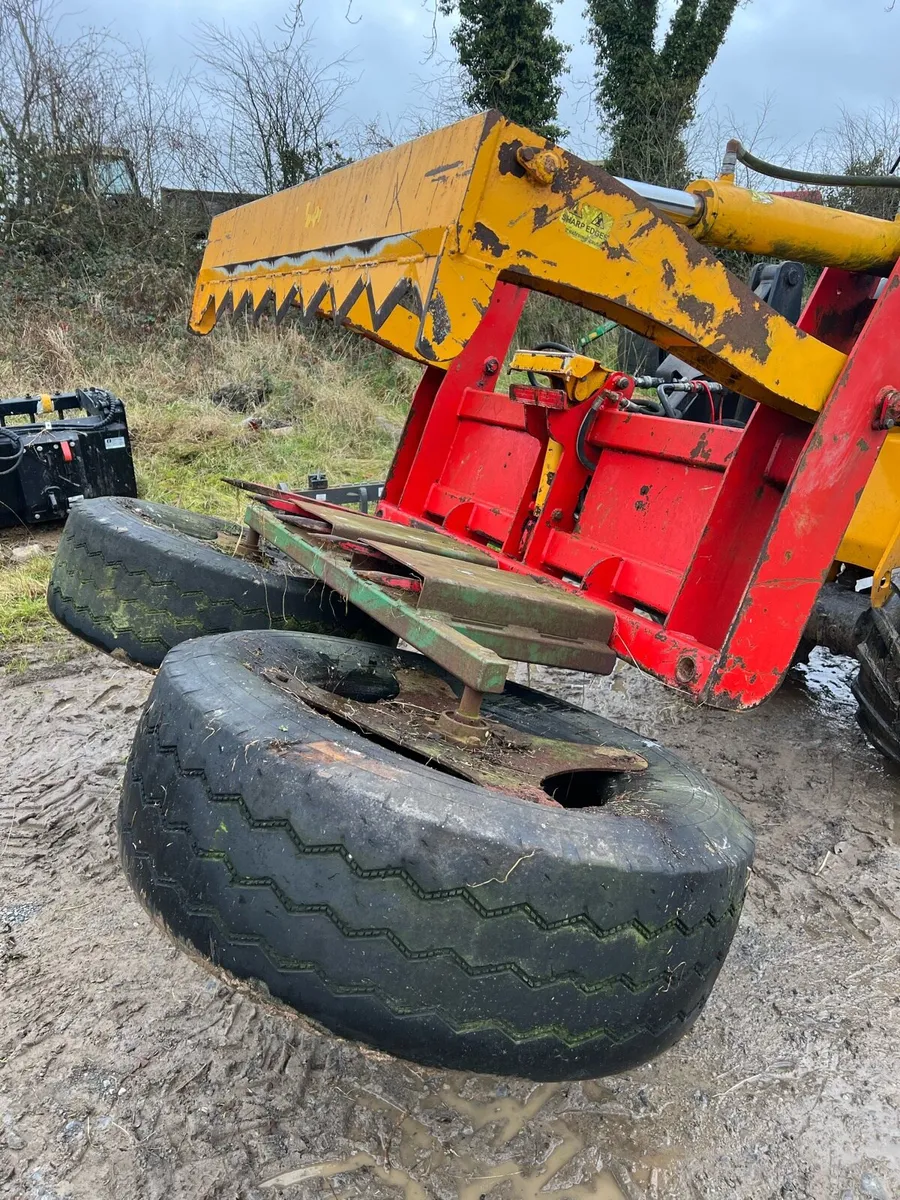 Silage wheel pusher - Image 3