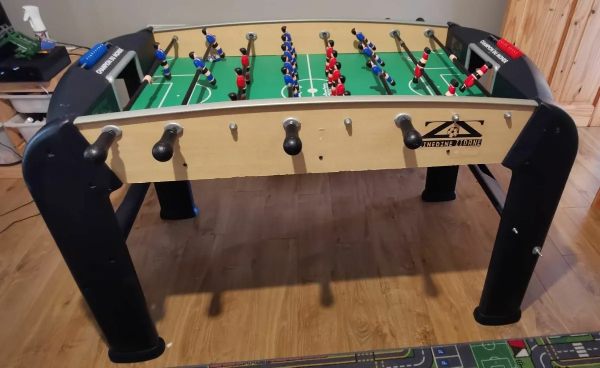 Soccer table - Image 2