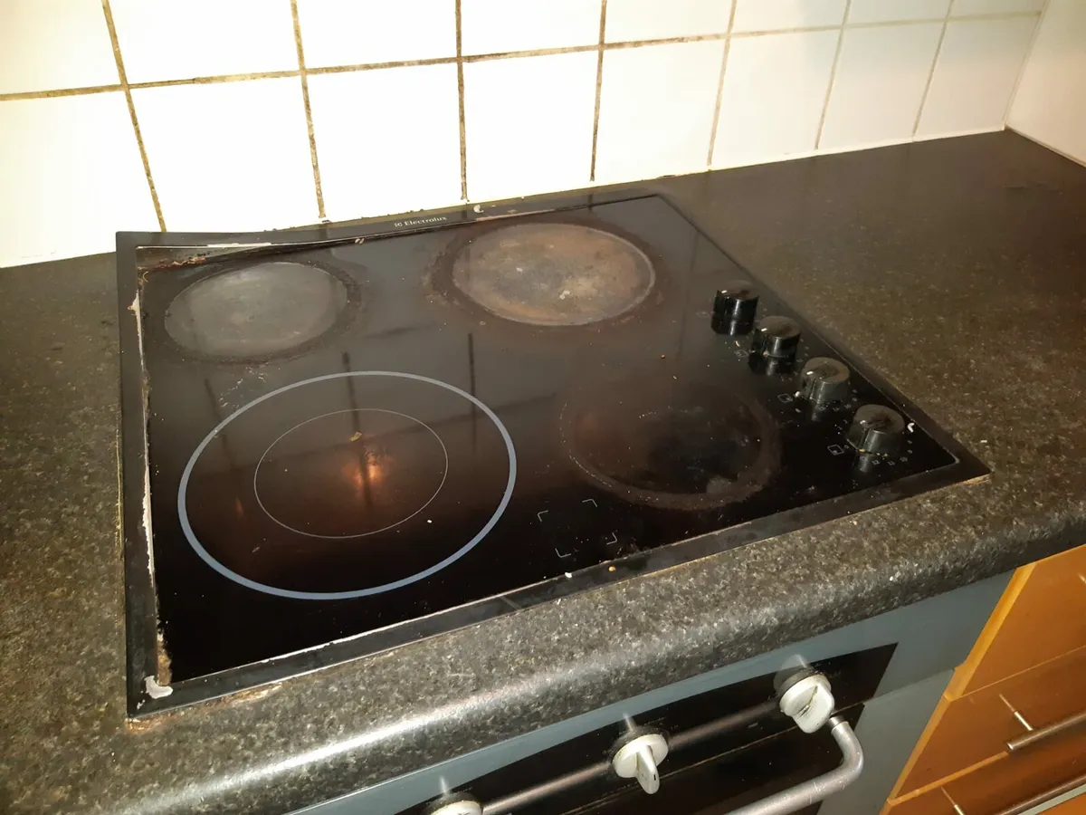 Free Hob - Image 1